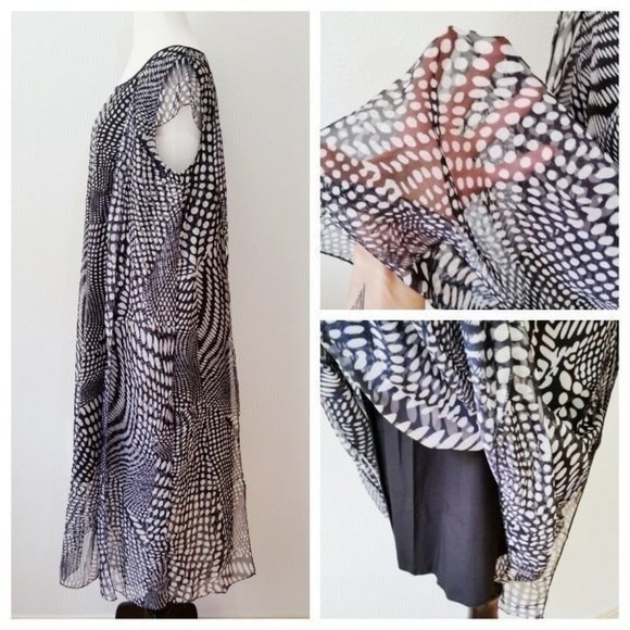 NWOT Maxi Dress Cap Sleeve Flowy Black and White Geometric Print Maxi Dress - Picture 4 of 7